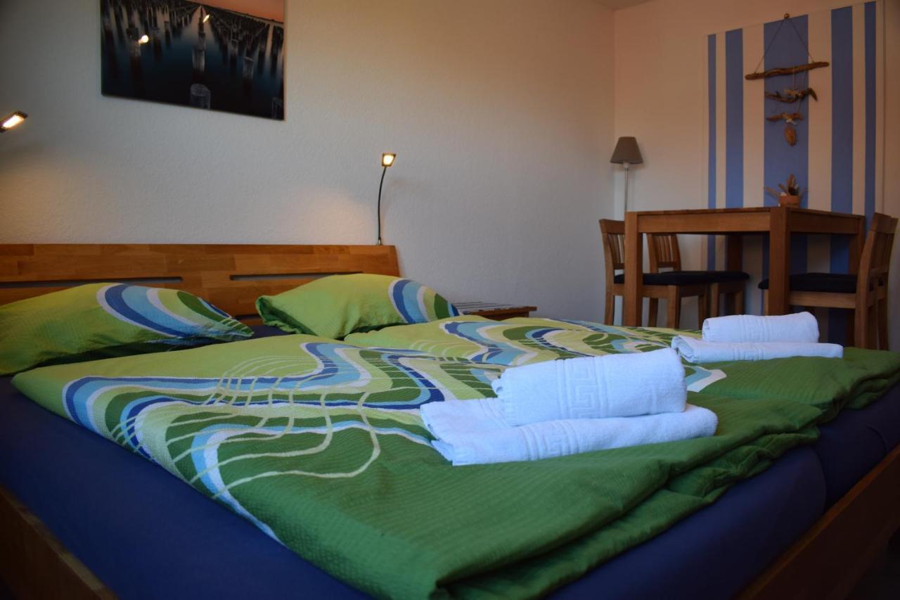 Hotel Haus Am Meer Бюзум Экстерьер фото