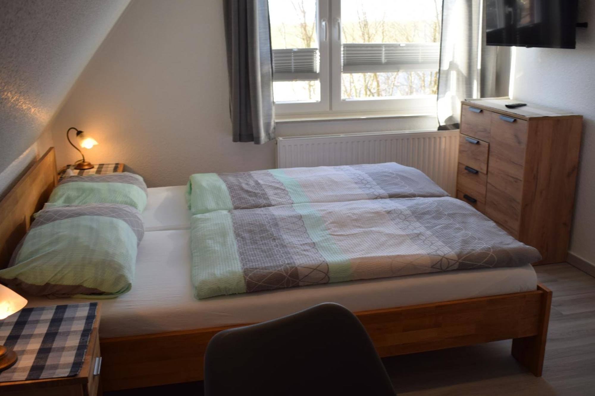 Hotel Haus Am Meer Бюзум Экстерьер фото
